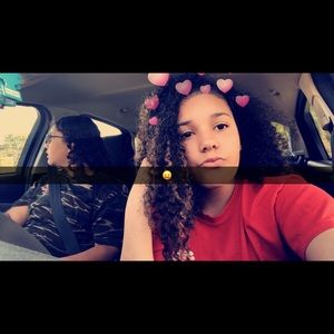 Meet your Posher, Marissa